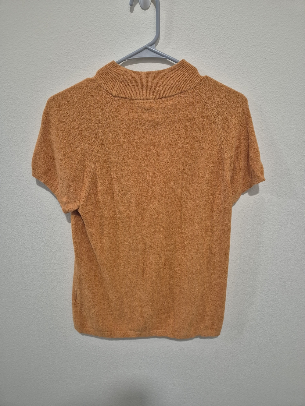 Kasper Short-Sleeve Mock Neck Sweater - Rust